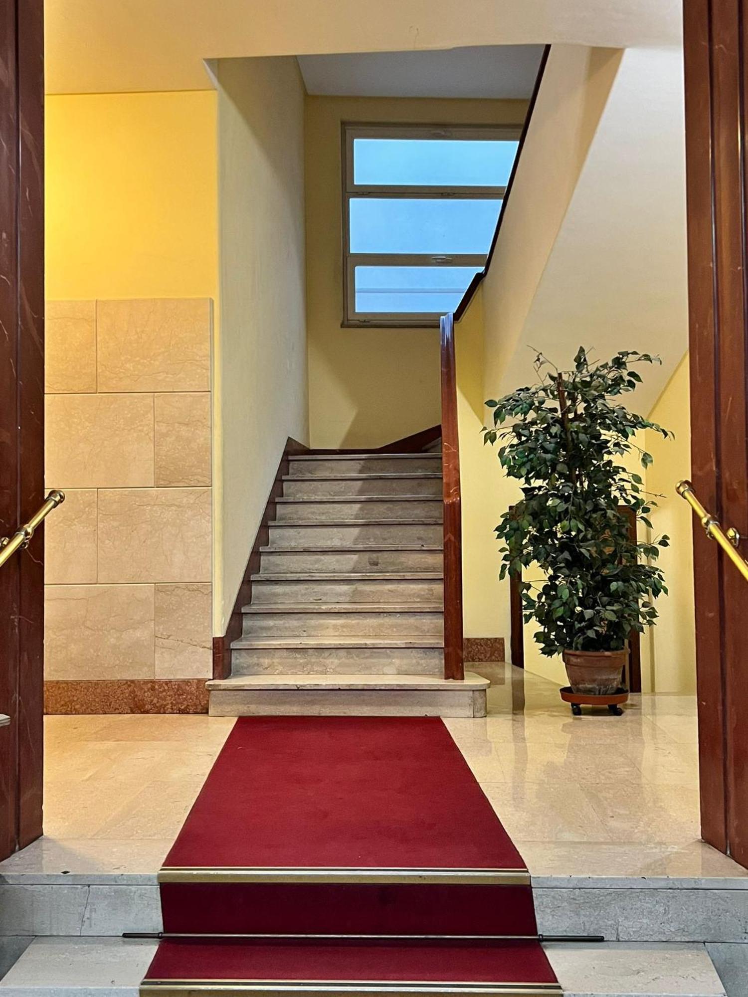 Domus Bella Roma Hotel Luaran gambar