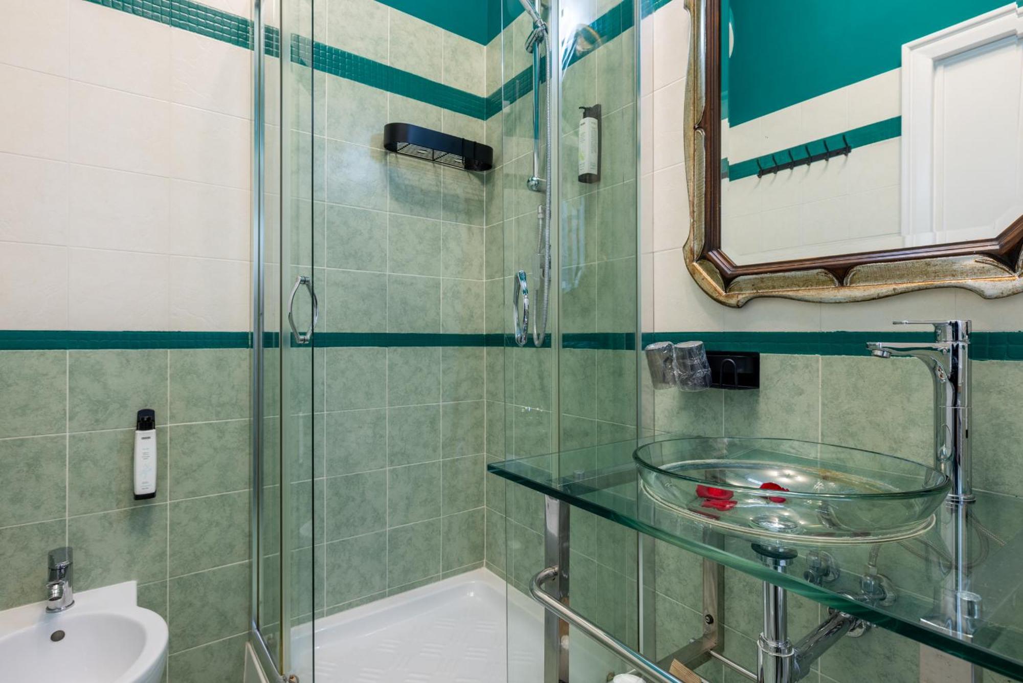 Domus Bella Roma Hotel Luaran gambar