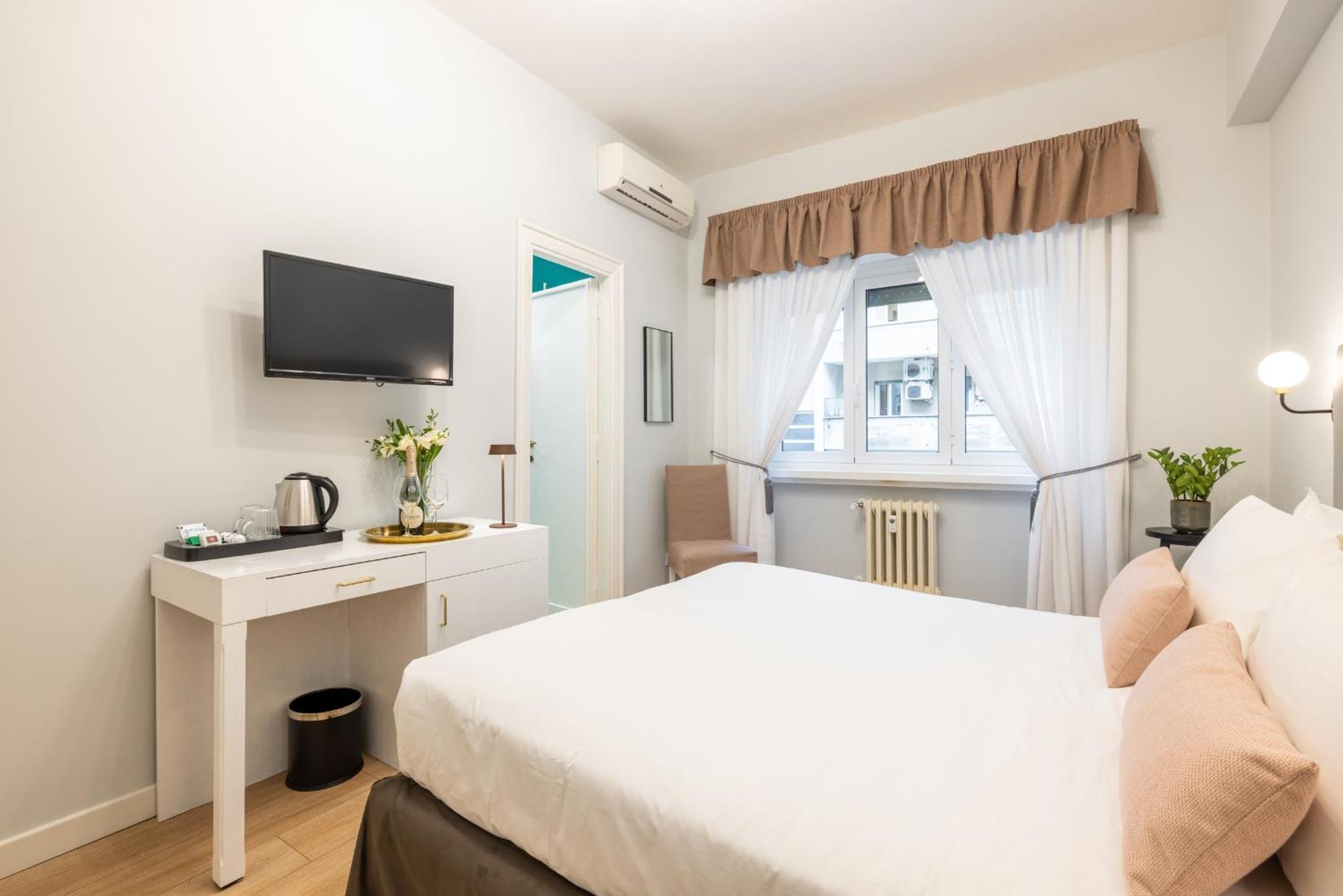 Domus Bella Roma Hotel Luaran gambar