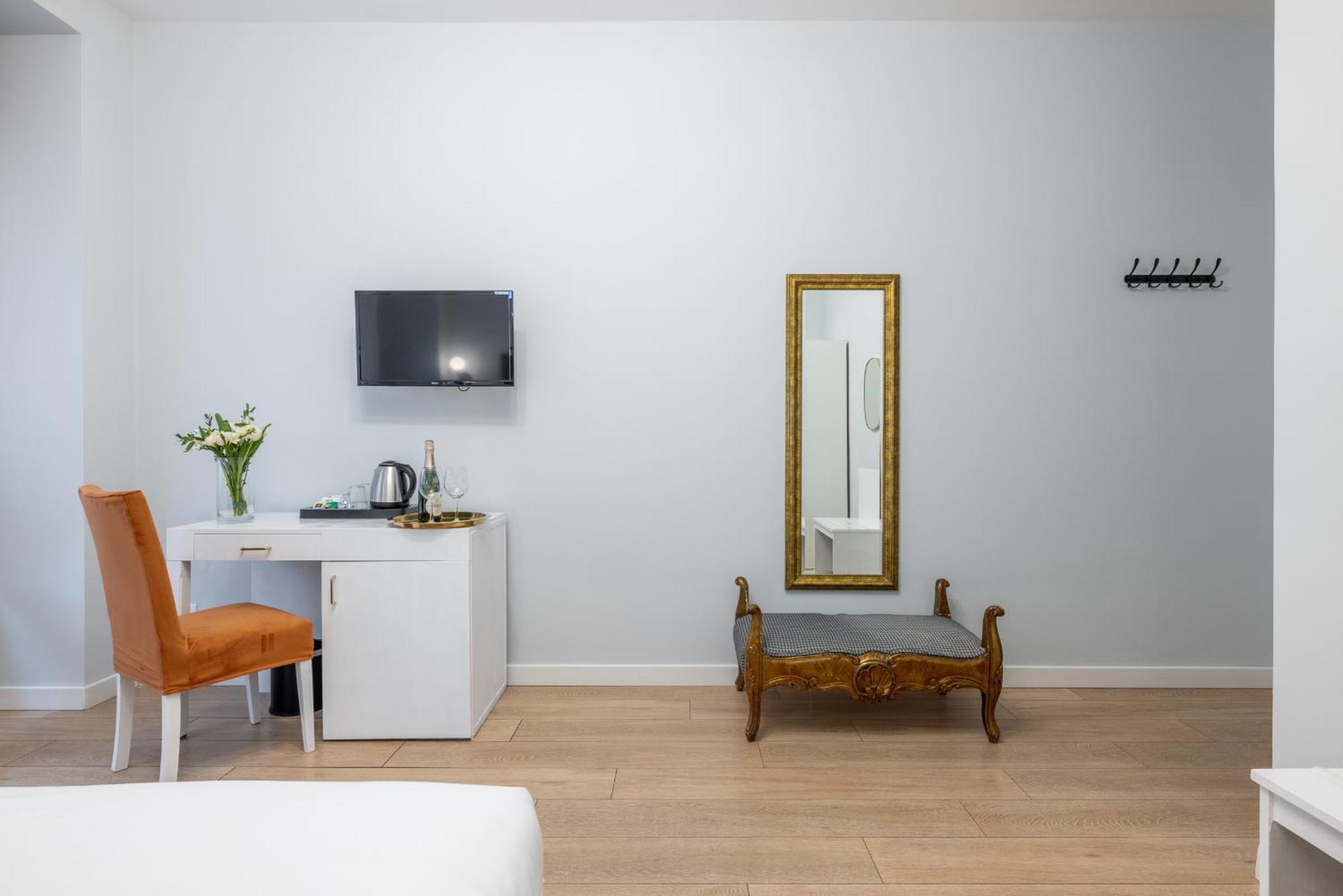Domus Bella Roma Hotel Luaran gambar